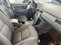 Volvo V70 D3 Kinetic Business aut **HIHNA VAIHDETTU 197TKM!**, vm. 2011, 264 tkm (12 / 14)