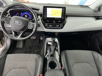 Toyota Corolla Touring Sports 1,8 Hybrid Style **KORKO ALK 2.99% + KULUT! 1-OM, WEBASTO!**, vm. 2020, 126 tkm (9 / 11)