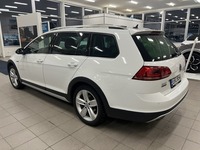 Volkswagen Golf Variant Alltrack 2,0 TDI 135 kW (184 hv) 4MOTION DSG-automaatti **HIHNA VAIHDETTU, KOUKKU, WEBASTO!**, vm. 2015, 203 tkm (3 / 14)
