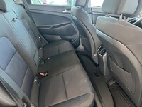 Hyundai Tucson 4WD 1,6 T-GDI 7DCT-aut. Comfort **VETOKOUKKU, 2X RENKAAT!**, vm. 2016, 146 tkm (10 / 11)